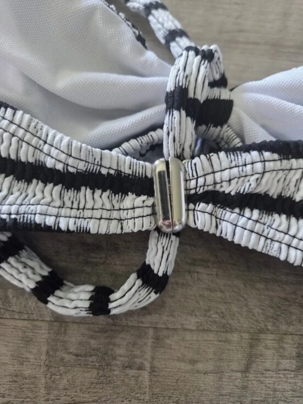 NWOT Shein Striped Black and White Bandeau Bikini Set.
